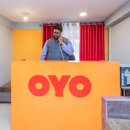 Oyo 27860 ホテル アップル ツリー インドール エクステリア 写真